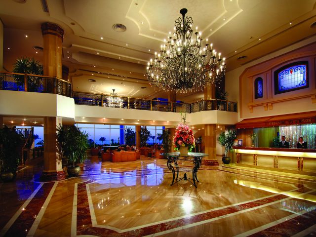 Baron Resort